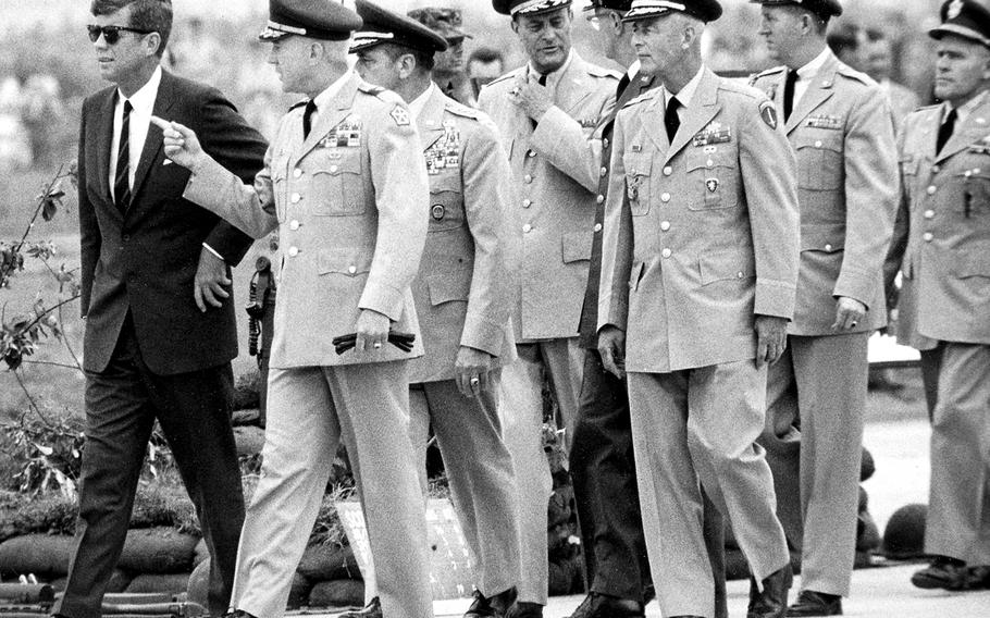 Jfk And Generals 1963 Stars And Stripes 