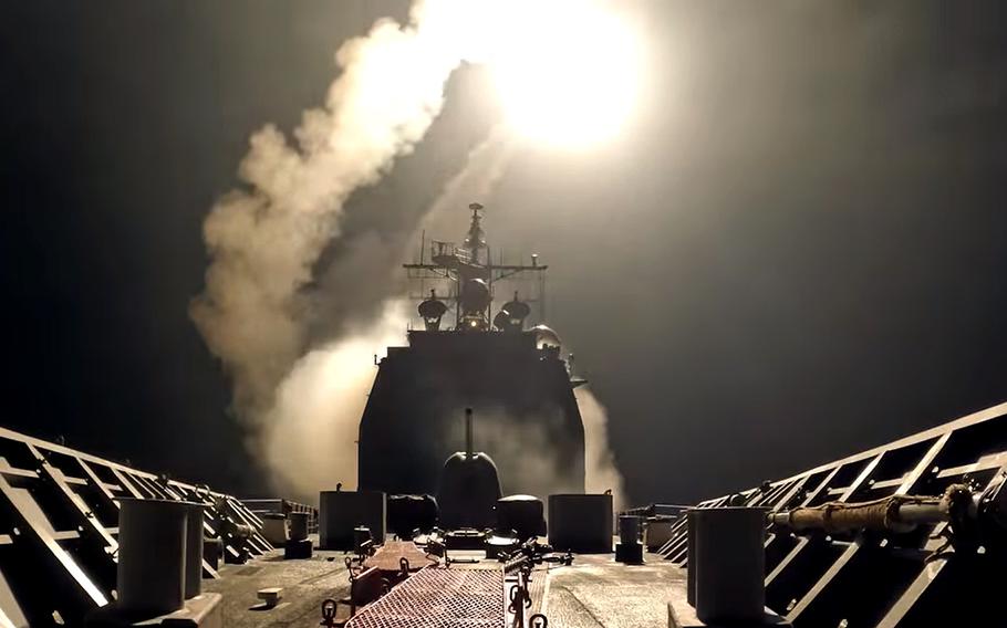 USS Gettysburg launches a Tomahawk cruise missile 