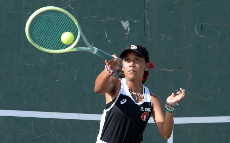 E.J. King's Miu Best beat Humphreys' Naomi Choi 6-2, 6-3 in Wednesday's Far East tennis tournament girls singles semifinals.