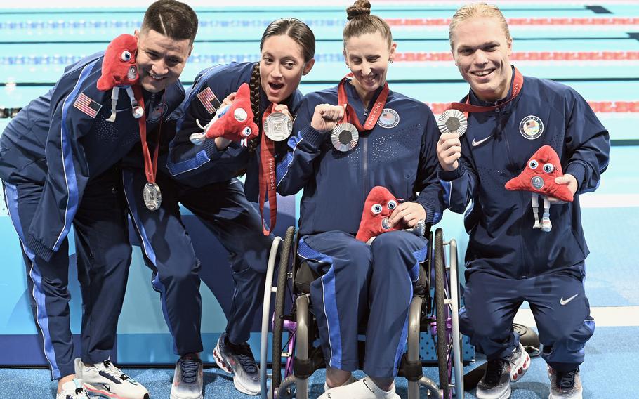 The winning US 4x50 medley relay at the Paris Paralympics