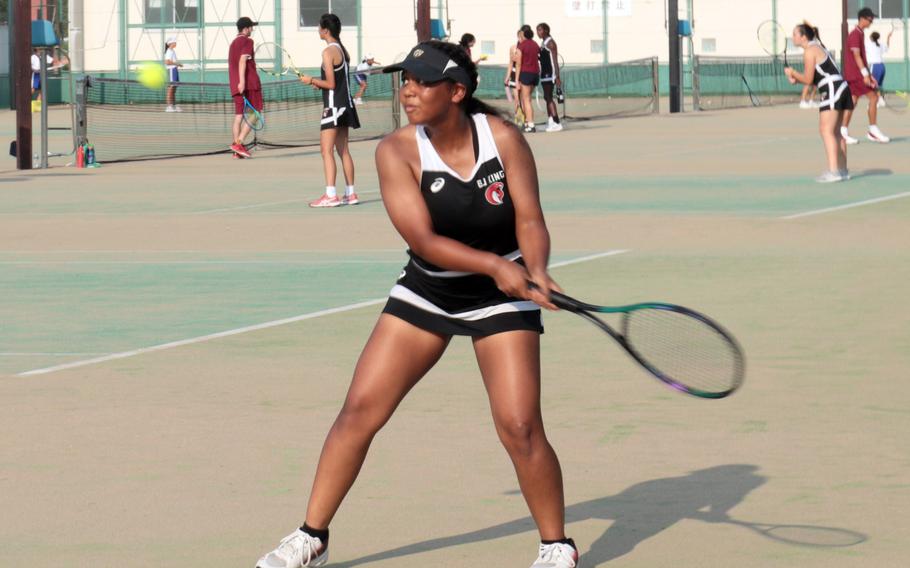 Defending Far East tournament girls singles champion Moa Best went unbeaten for E.J. King over the weekend in singles and doubles against Matthew C. Perry and Yokota.