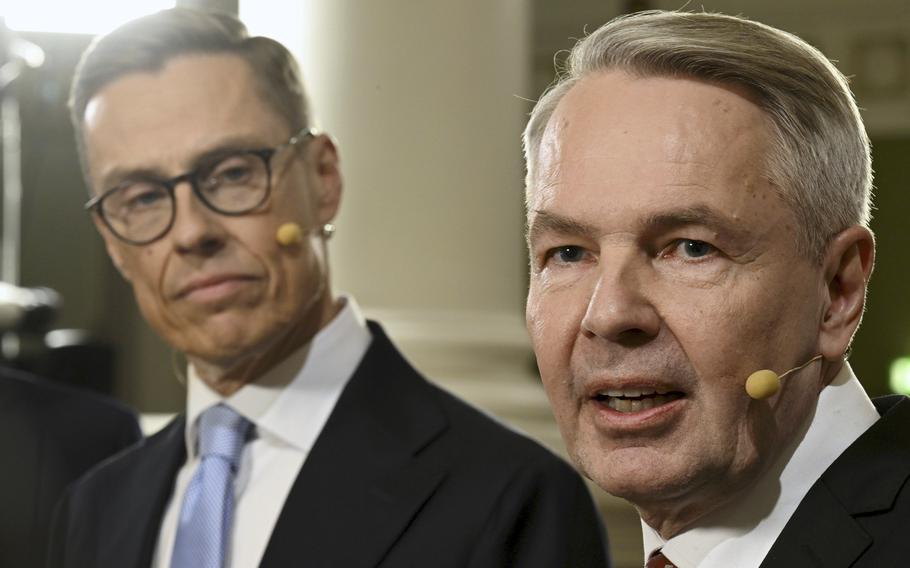 National Union Party candidate Alexander Stubbe (left) and social movement candidate Pekka Haavisto received the most primary votes during a presidential election event at Helsinki City Hall on Sunday, January 28, 2024 in Helsinki, Finland. 2 candidates. According to predictions, Mr. Stubb won the first round of the presidential election to set up a runoff election on February 11th.