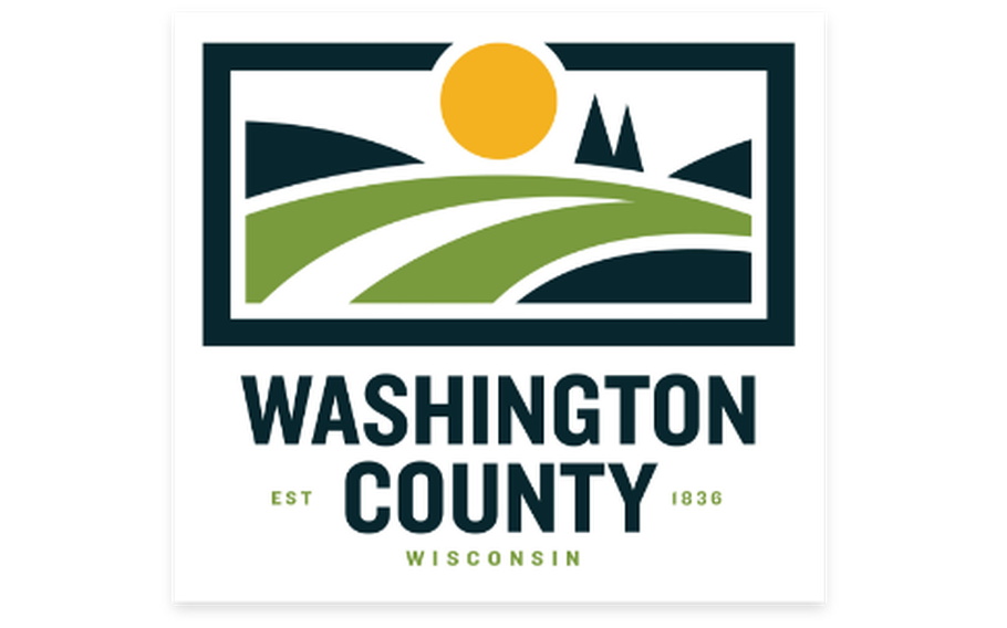 A sign saying Washington County, Wis.