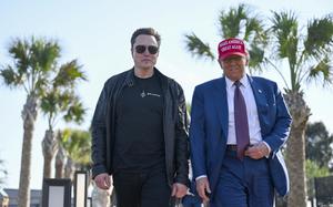 President-elect Donald Trump walks with Elon Musk before the launch of the sixth test flight of the SpaceX Starship rocket Tuesday, Nov. 19, 2024 in Boca Chica, Texas. (Brandon Bell/Pool via AP)