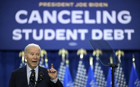 New Biden student loan repayment plan put on hold by appeals court ...