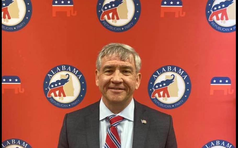 Army veteran Mike Durant, a candidate for U.S. senate, stopped by the Alabama Republican Party headquarters in Hoover on Jan. 4 to sign qualifying papers.