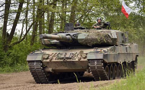 Germany gives go-ahead for allies to teach Ukrainians to use Leopard ...