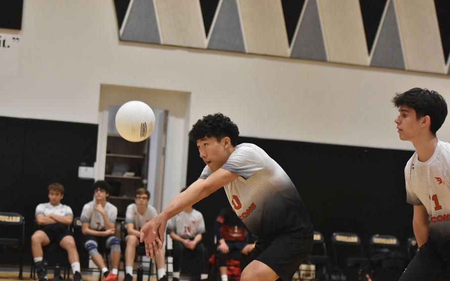 Meng Peng Jiang bumps the ball.