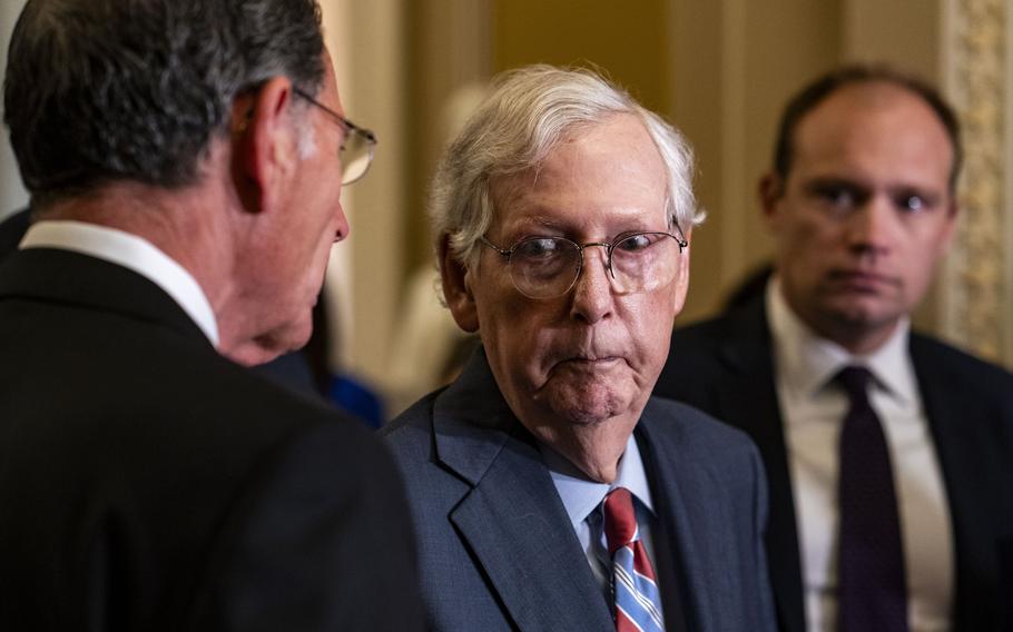 Mitch Mcconnell Back To Work After Freeze Up Offers No Health Updates Stars And Stripes 3315