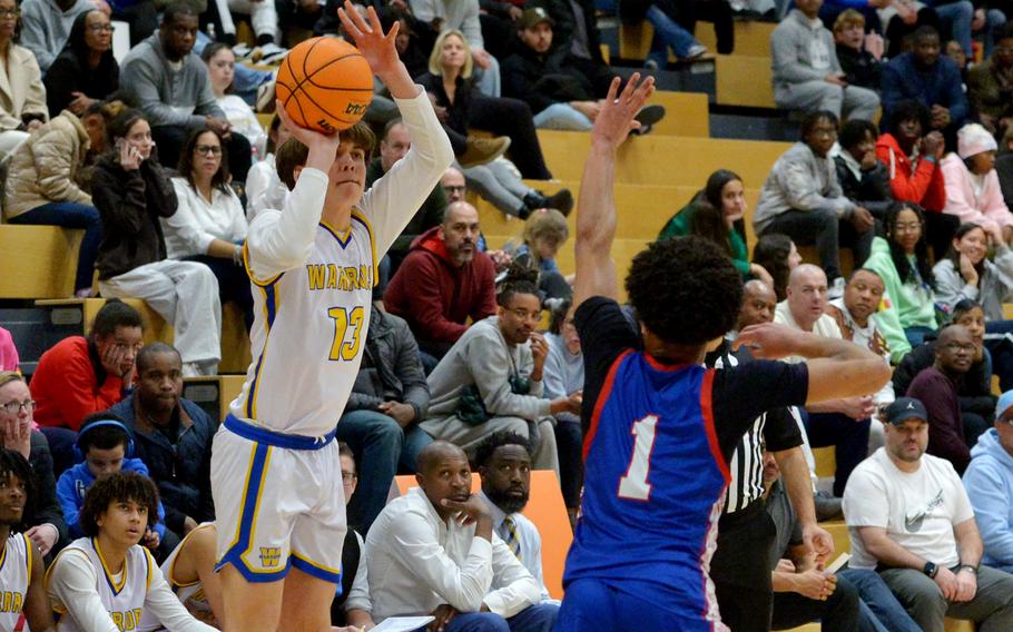 Ben Cashen shoots from long distance.