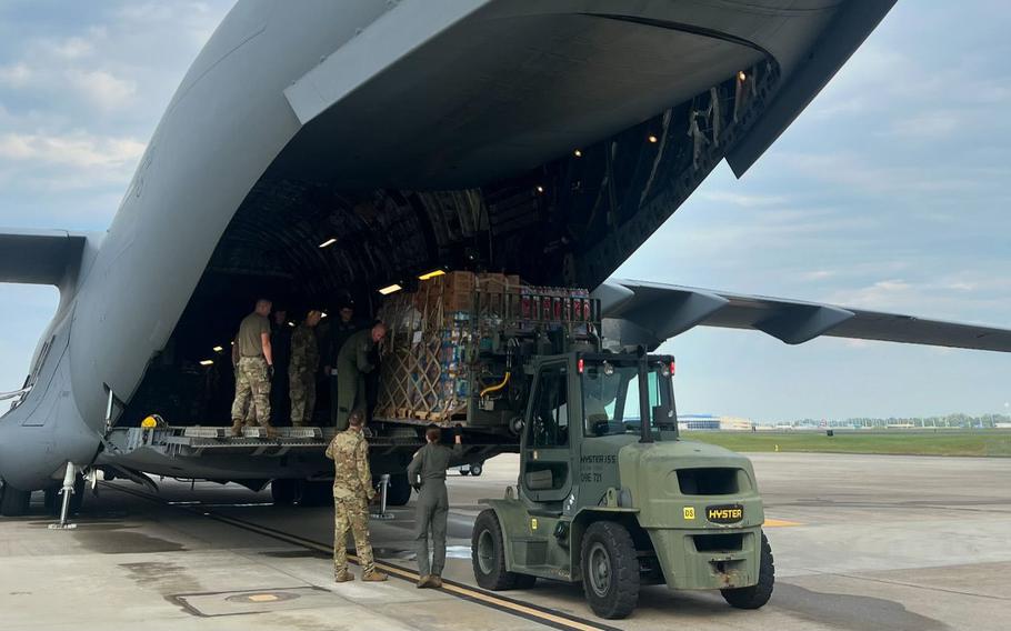 North Carolina Air National Guard troops into a C17 to help with the recovery after Hurricane Helene.