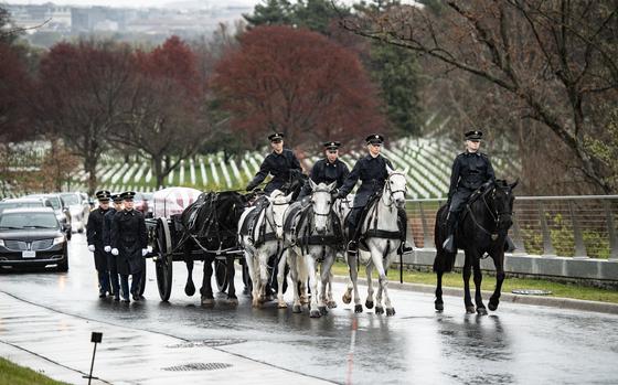 Soldiers from the 3d U.S. Infantry Regiment (The Old Guard), the 3d U.S ...