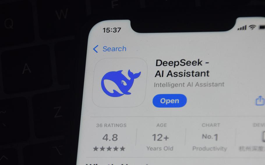 The Deepseek AI assistant on a phone.