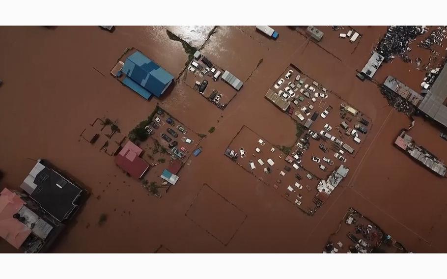 Tourists evacuated from Kenya’s national reserve amid flooding and ...