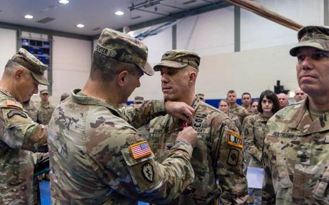 New unit of Ukrainian troops training in Grafenwoehr as US soldiers ...