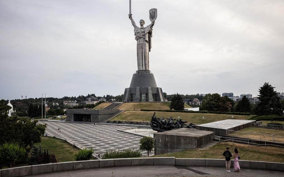 Monument above war museum