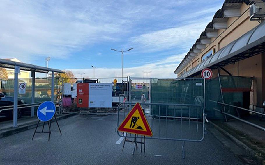 Construction and construction signs at A U.S. Army post in Italy.