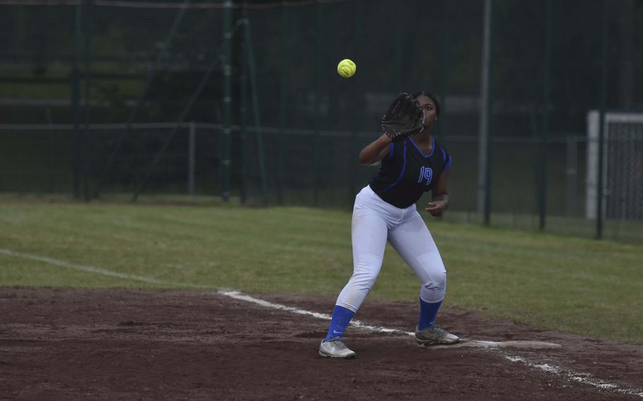 Hohenfels senior Jazlyn Campbell positions for a catch at first during day two of the DODEA-Europe softball championships on May 23, 2024, in Kaiserslautern, Germany.
