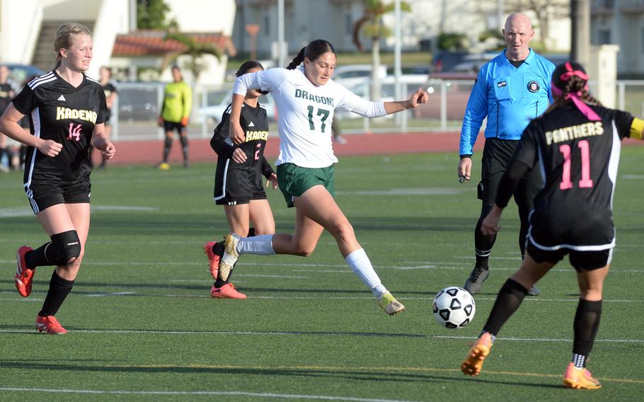 Reighlyn Kissick is surrounded by foes.