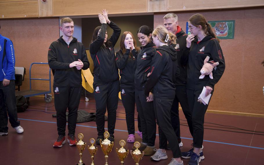 Kaiserslautern celebrates its win.