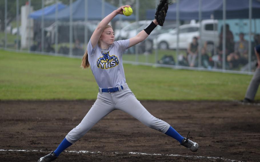 Yokota right-hander Zaylee Gubler delivers during Tuesday's Division II softball tournament. The Panthers won all four of their round-robin games to take the top seed entering Thursday's playoffs.