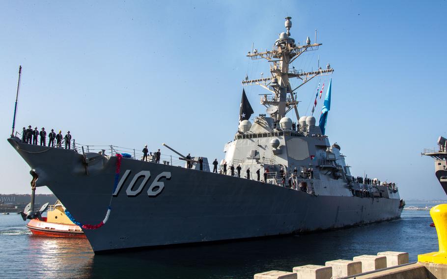 USS Stockdale pulls into their homeport