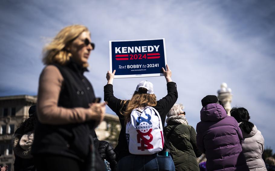 Supporters of RFK Jr.