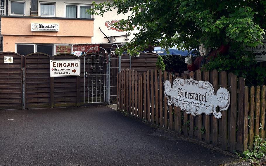 More parking can be found by the back entrance to Bierstadel in Sindelfingen, Germany. The restaurant lies on the north side of town 4.4 miles away from Panzer Kaserne in Böblingen, Germany.