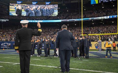 Navy accepting lower-scoring recruits to meet enlistment goals | Stars ...