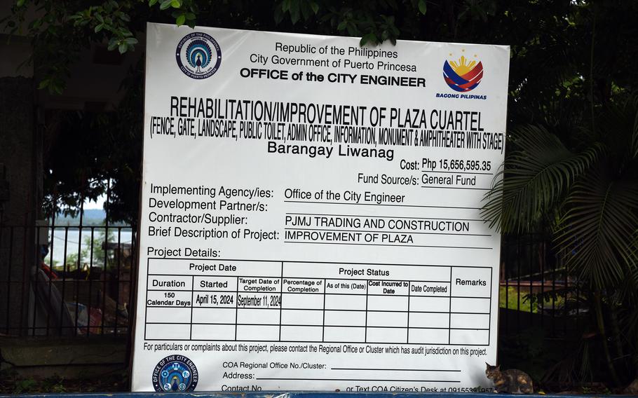 An official notice from the city engineer is displayed outside.