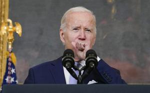 https://www.stripes.com/incoming/qz78pr-7-31-22-biden-covid-ap.jpg/alternates/LANDSCAPE_300/7-31-22%20biden%20covid%20ap.jpg