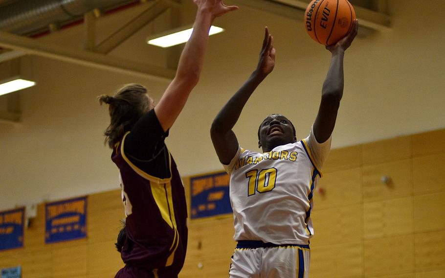 Jacob Idowu goes up for a shot.