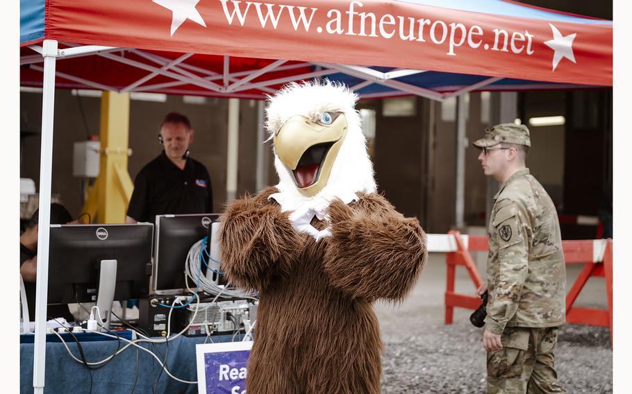 The American Forces Network’s mascot took to celebrating the 63rd Annual German-American Volksfest on Camp Algiers, Grafenwoehr, Germany from August 2-4, 2024. 