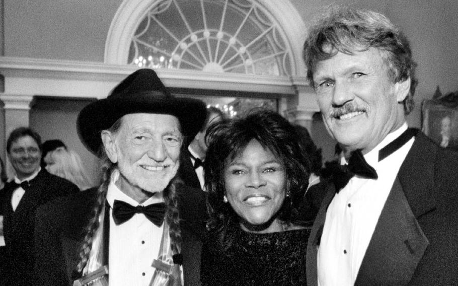 Country star Willie Nelson (left) with actress Cicely Tyson and Kris Kristofferson in 1998.