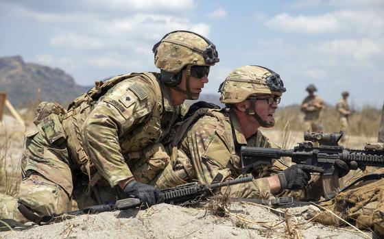 Soldiers with the 3rd Infantry Brigade Combat Team, 25th Infantry ...