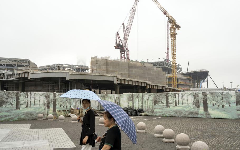 A construction site in Shanghai, China, on Monday, June 19, 2023. Expectations are growing that Chinas government will boost spending, especially on infrastructure, as part of a broader stimulus push following the central bank’s interest rate cuts. 