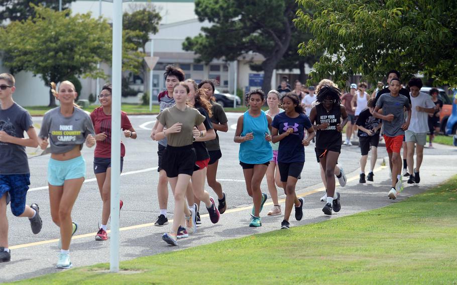 Kinnick's girls cross country team is flush in returners, while the boys are rebuilding.