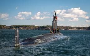 The Virginia-class attack submarine USS Texas departs Portsmouth Naval Shipyard in Maine on Dec. 6, 2024, for sea trials. Under the Navy’s 2025 shipbuilding plan, the service would buy fewer next-generation attack submarines and more Virginia-class subs than previously planned.