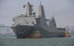 The amphibious transport dock ship USS Somerset (LPD 25) arrives at its new homeport at Naval Base San Diego. Somerset, commissioned in Philadelphia March 1, is the ninth San Antonio-class amphibious transport dock ship, and is named in honor of the crew and passengers of United Airlines Flight 93, wich crashed near Shanksville, Pa., in Somerset County during the Sept. 11, 2001 terrorist attacks. (Mass Communication Specialist Seaman Eric Coffer/Released)