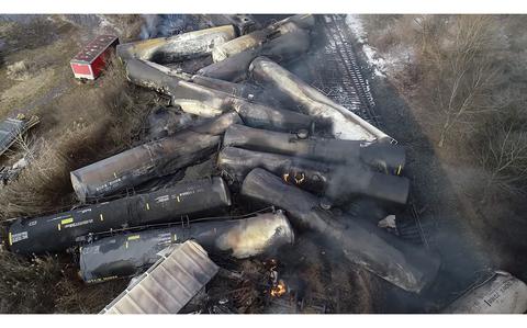 Pollution from East Palestine, Ohio, train derailment rained down in 16 ...