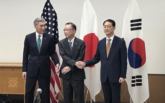 Sung Kim, left, the U.S. special representative for North Korea policy ...