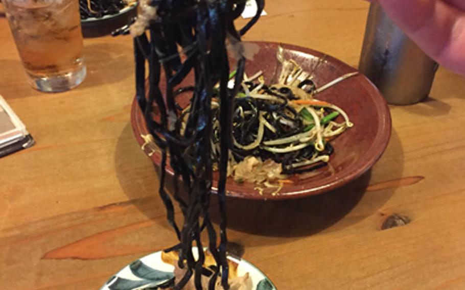 Sui Dunchi's squid-ink yakisoba was delicious and enough to share at an affordable price.