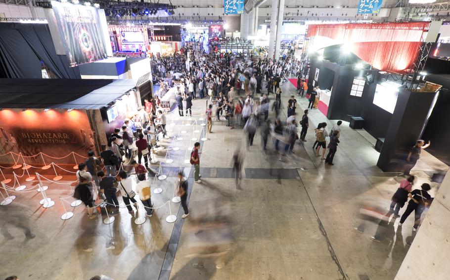 Attendees start to file in to Makuhari Messe for the Tokyo Game Show Sept. 18, 2014, in Makuhari, Japan.