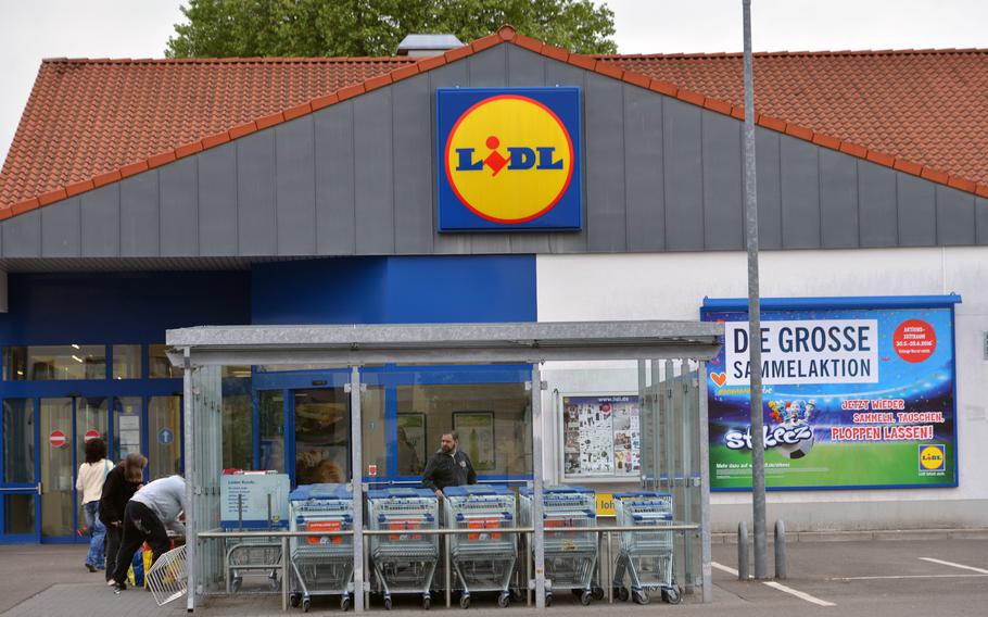 Lidl, Rewe, Edeka, Penny and Tengelmann are among the grocery store chains that receive sausage, ham and other meat products that have been recalled across Germany because of possible contamination with the bacteria listeria. 

