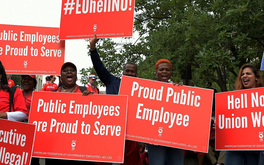 Federal workers rally in support of the American Federation of Government Employees on July 25, 2018 in Washington, D.C.