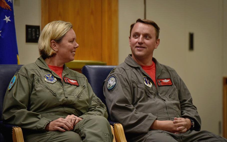 'This couple has made history': First husband-wife B-2 pilots retire ...