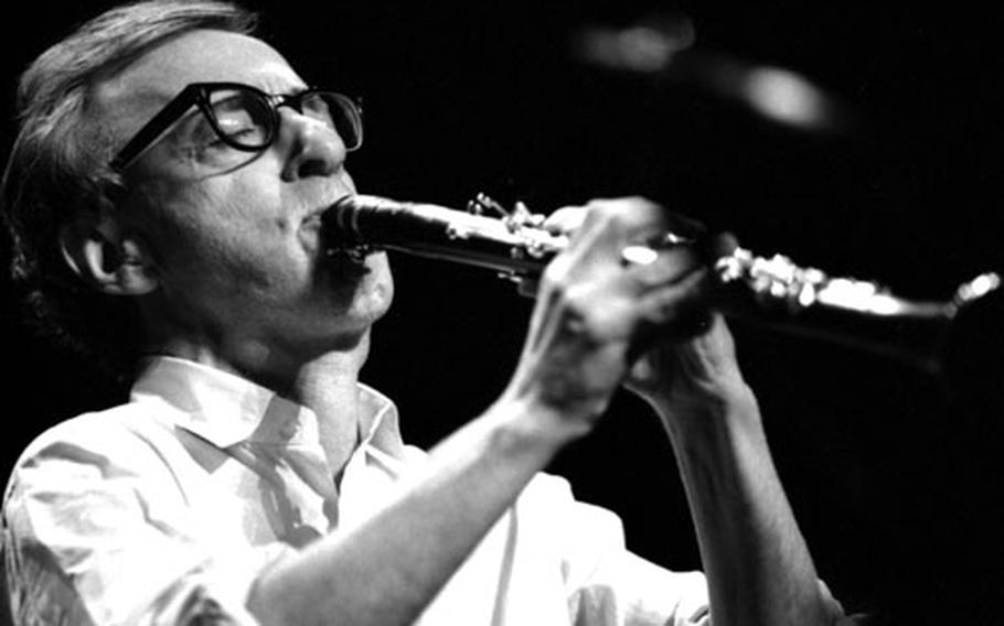 Woody Allen plays the clarinet at Frankfurt&#39;s Alte Oper in March, 1996.