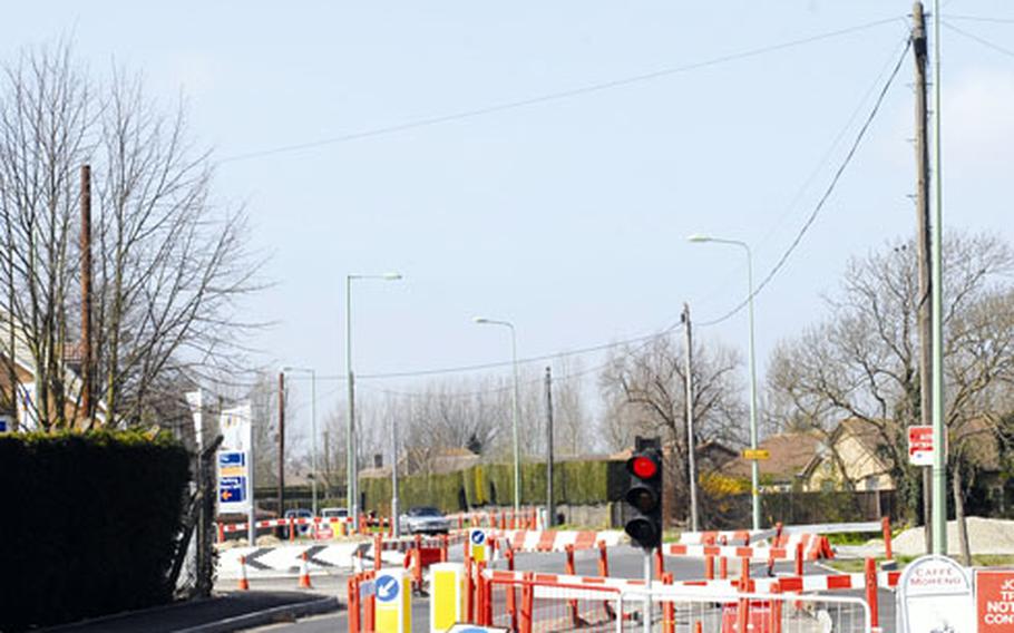Work on the A1101 roundabout near RAF Mildenhall’s Lincoln Gate has come to a standstill because of a design problem. Work on the roundabout is scheduled to resume April 14.
