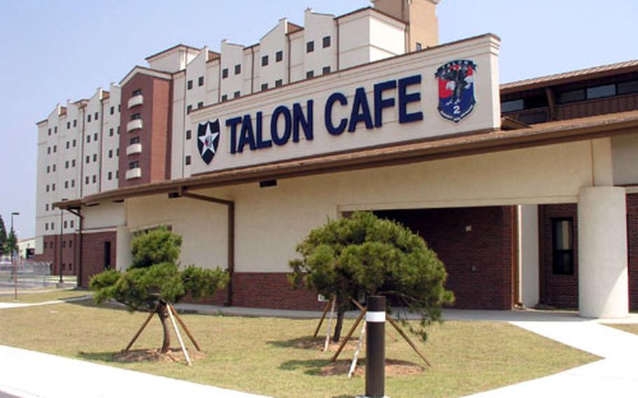 The U.S. military’s biggest dining hall in South Korea recently opened at Camp Humphreys. Operated by the 2nd Combat Aviation Brigade, also known as the “Talon Brigade,” the dining hall features high ceilings, skylights, spacious dining areas, numerous food serving stations and a large kitchen area.