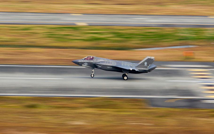 An F-35B Lightning II stealth fighter arrives at Marine Corps Air Station Iwakuni, Japan, Nov. 9, 2017.